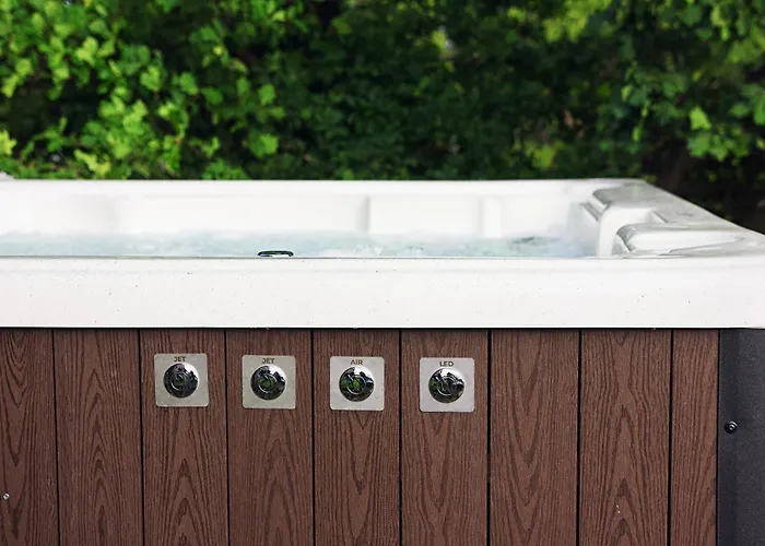 Barwald Hills - Jacuzzi I Piekny Widok Na Babia Gore I Beskidy 3* Wadowice